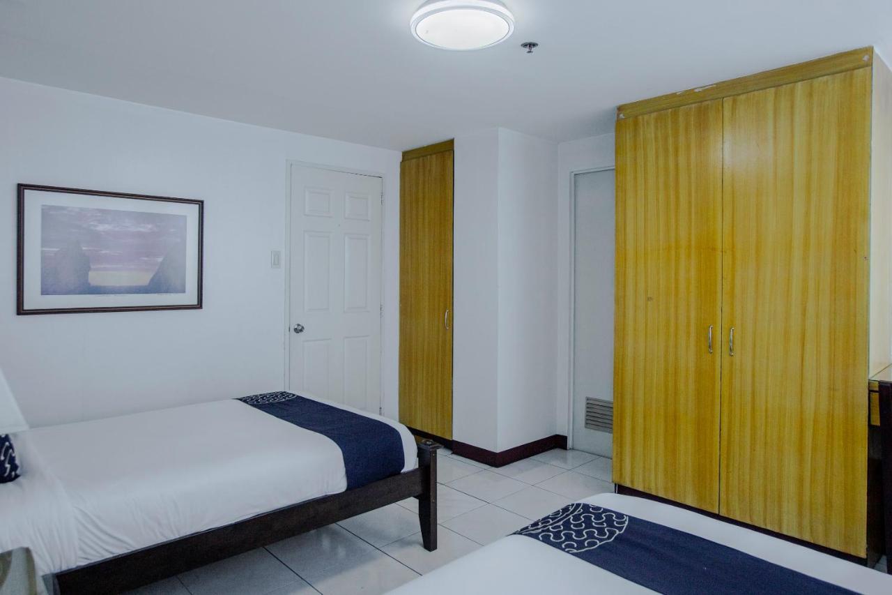 Newgrange Condotel Quezon City Extérieur photo
