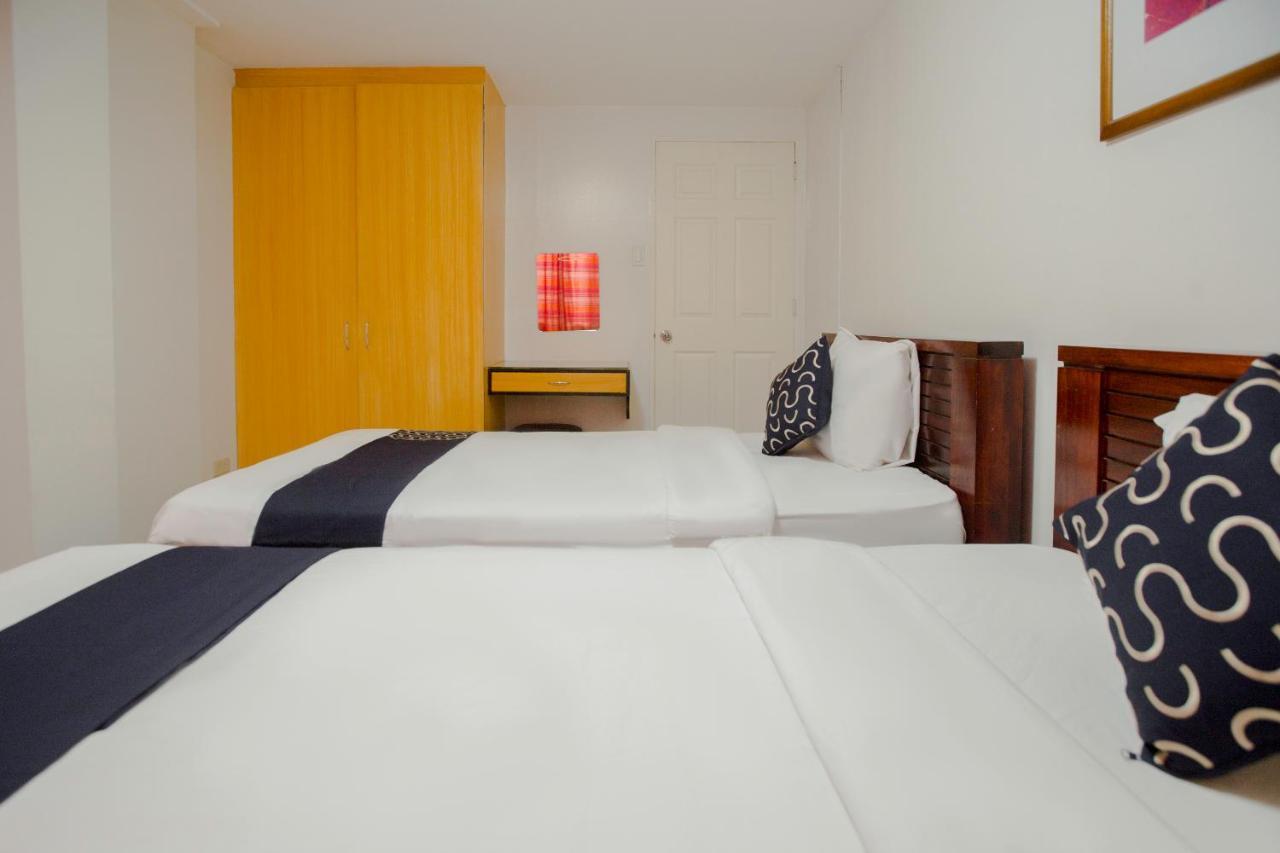Newgrange Condotel Quezon City Extérieur photo